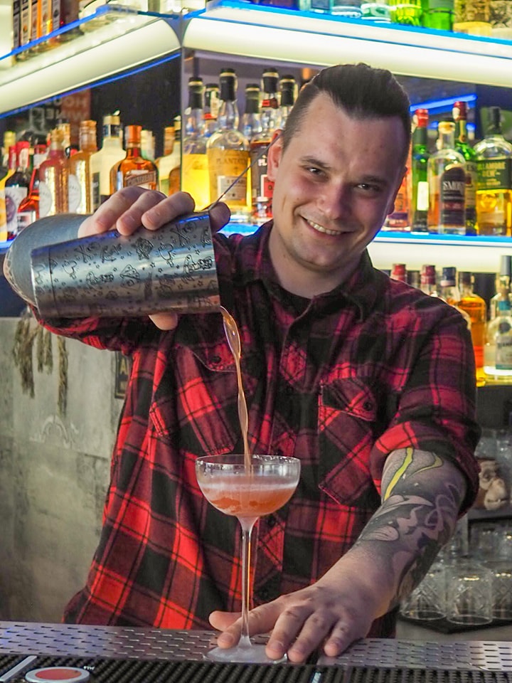 HPirW8OUa2EVaIbbd7hao6NFfQcqdvfre6mZwkvt-1